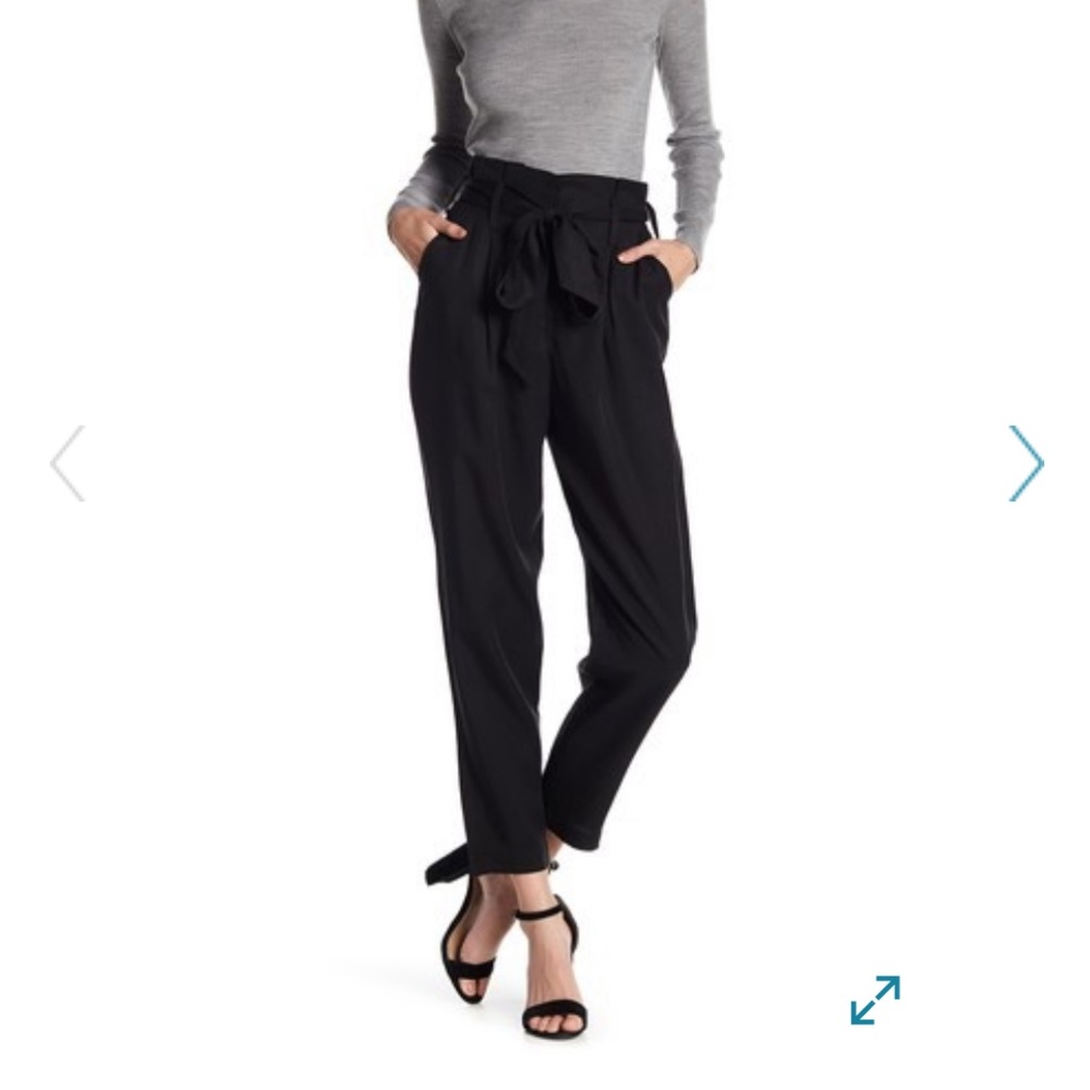 NWOT Socialite black Paperbag Trousers size XS